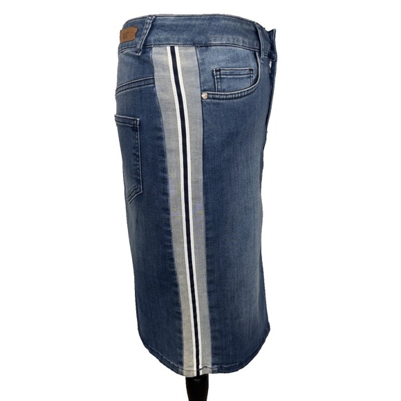 NEW Yest Side Stripe Denim Skirt Women's Size 6 Blue Med‎ Wash Stretch Pockets - Picture 7 of 10